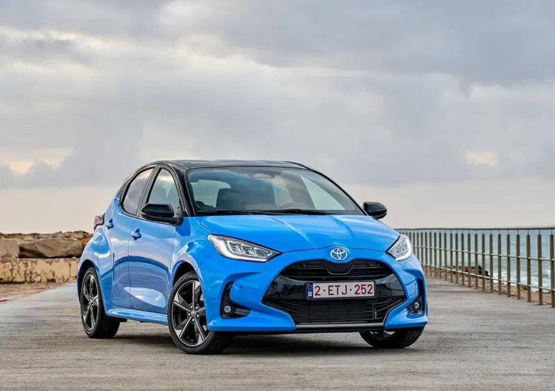 Toyota Yaris (2020-->>)
