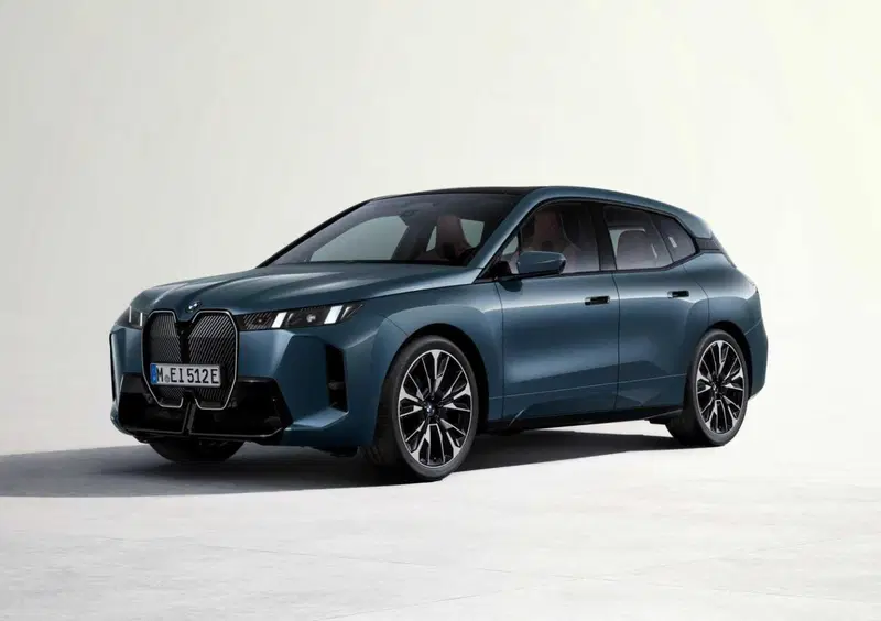 BMW iX (2021-->>)