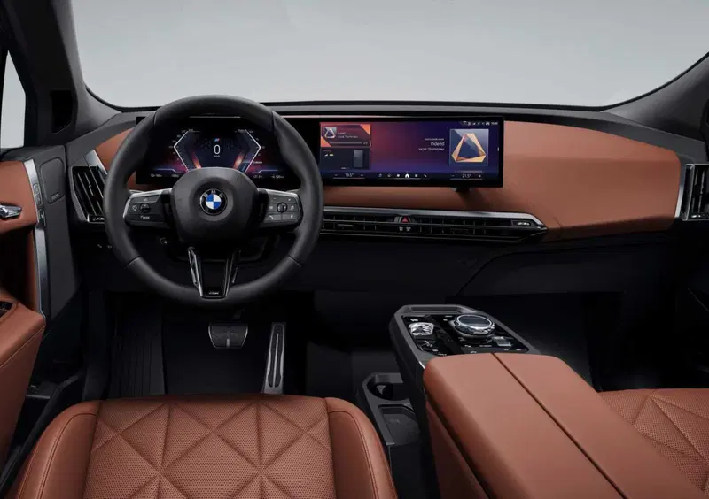 BMW iX (2021-->>) (6)