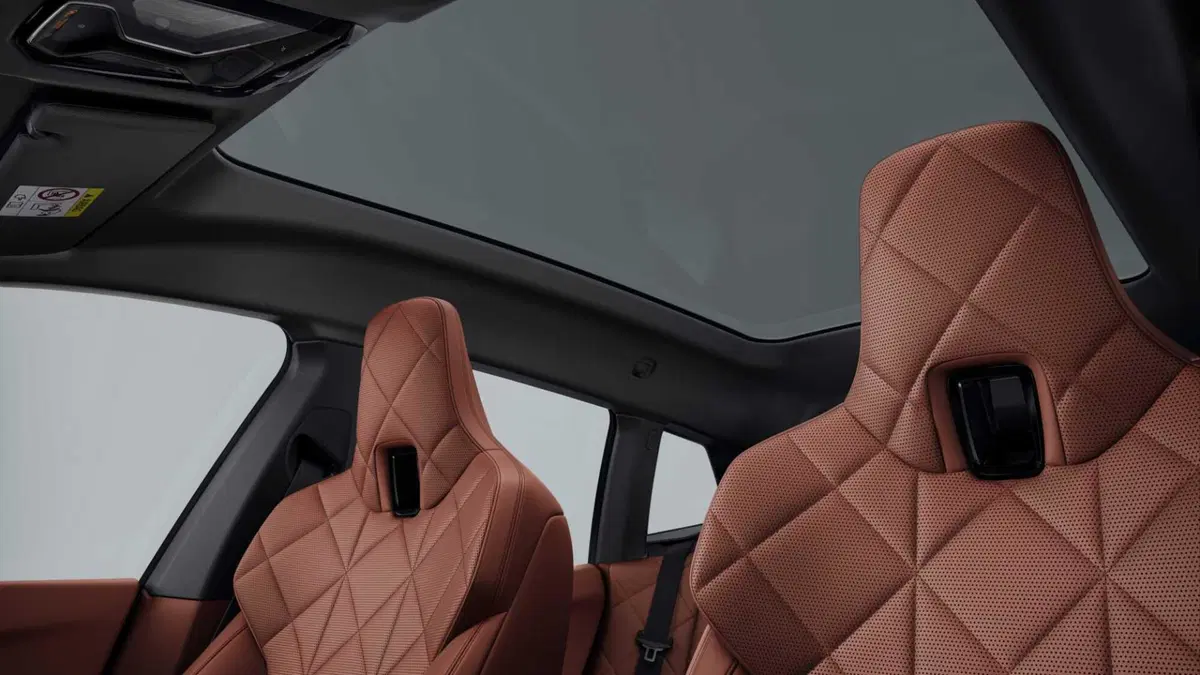BMW iX xdrive40 (12)