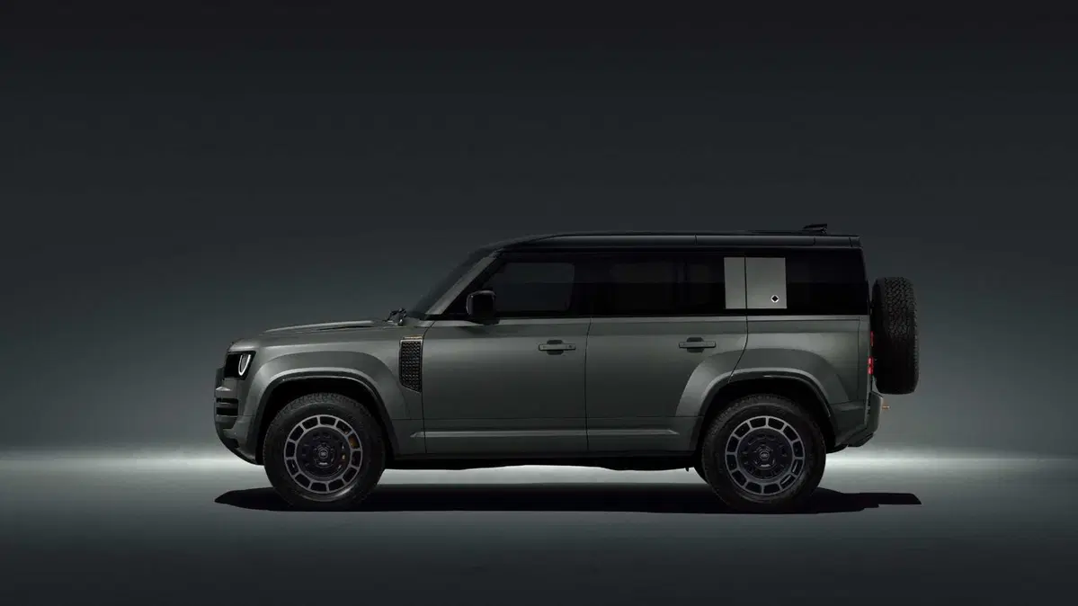 Land Rover Defender 110 4.4 V8 mhev Octa awd 635cv auto (12)