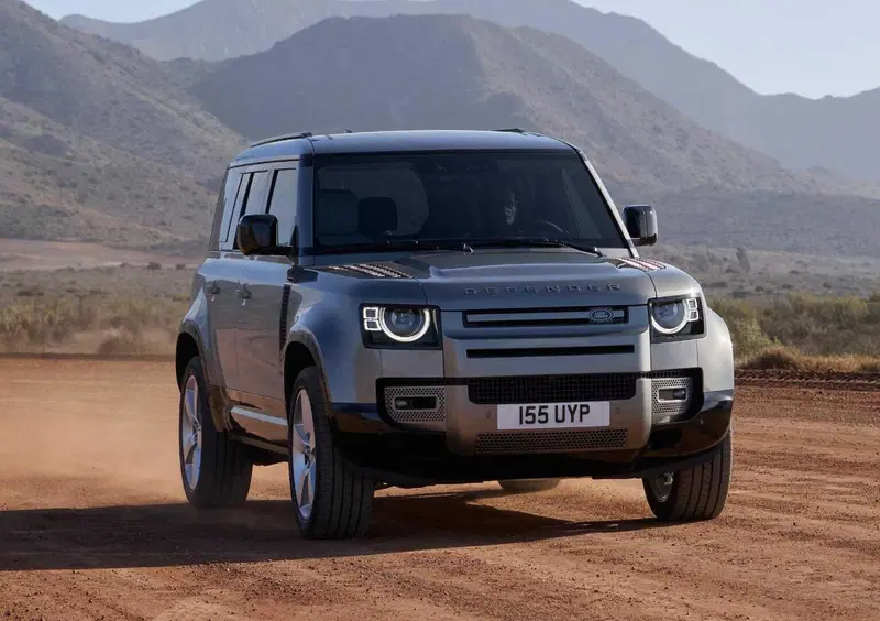 Land Rover Defender (2)