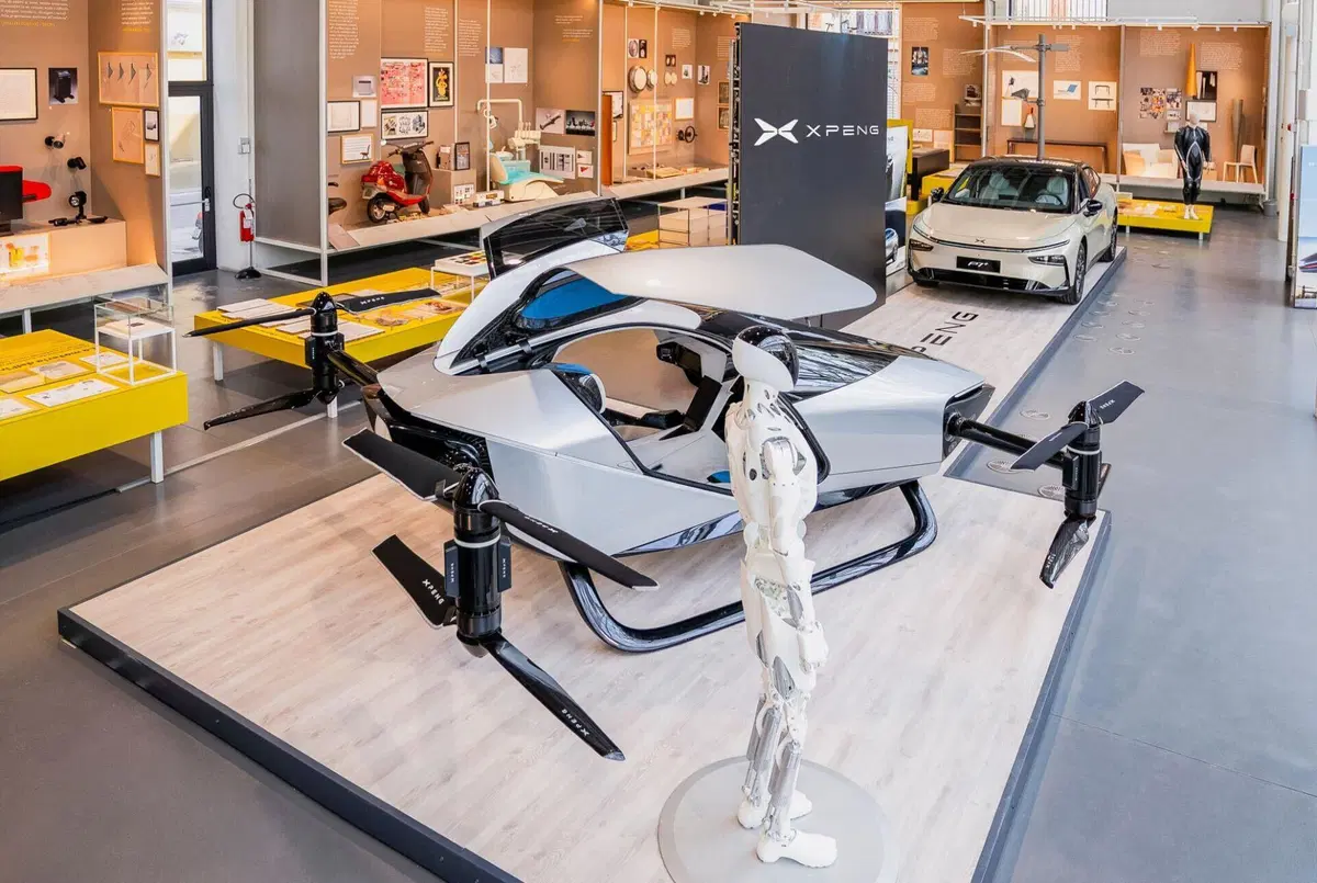 XPeng: a Milano il debutto ufficiale della berlina P7+, nuovi Suv e il nuovo robot umanoide  (19)
