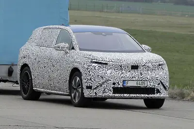 Skoda, in arrivo un nuovo SUV elettrico a 7 posti: oltre 600 km di autonomia [Foto Spia]