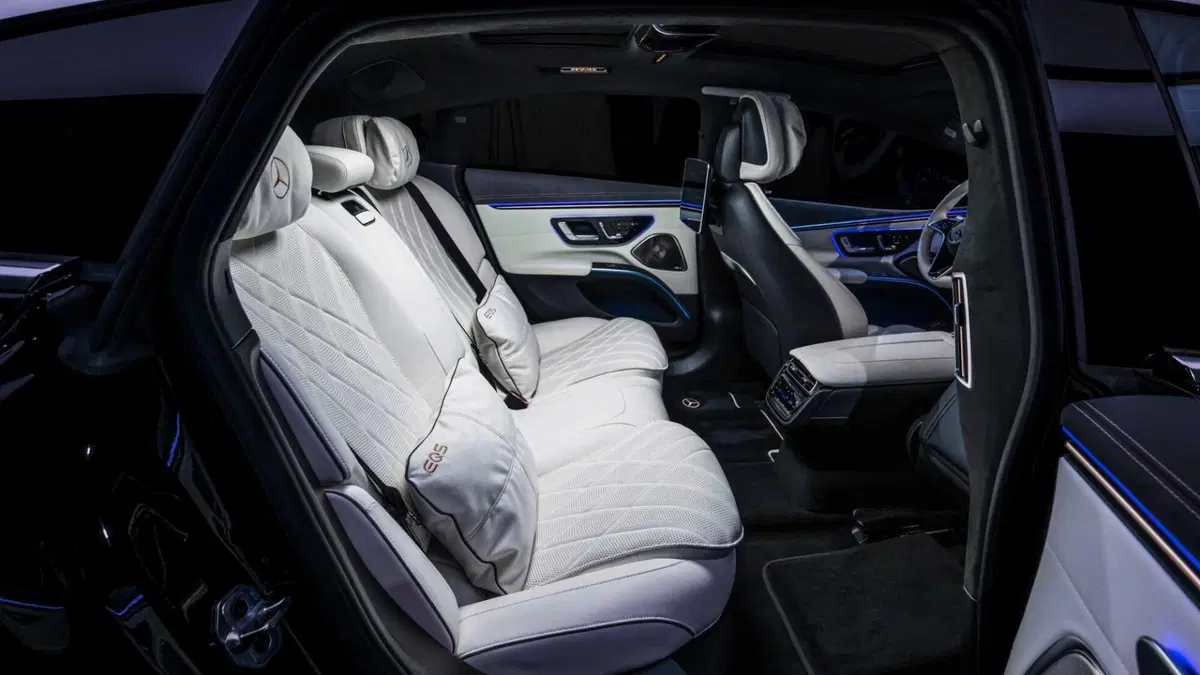 Mercedes-Benz EQS 580 Luxury 4matic (12)
