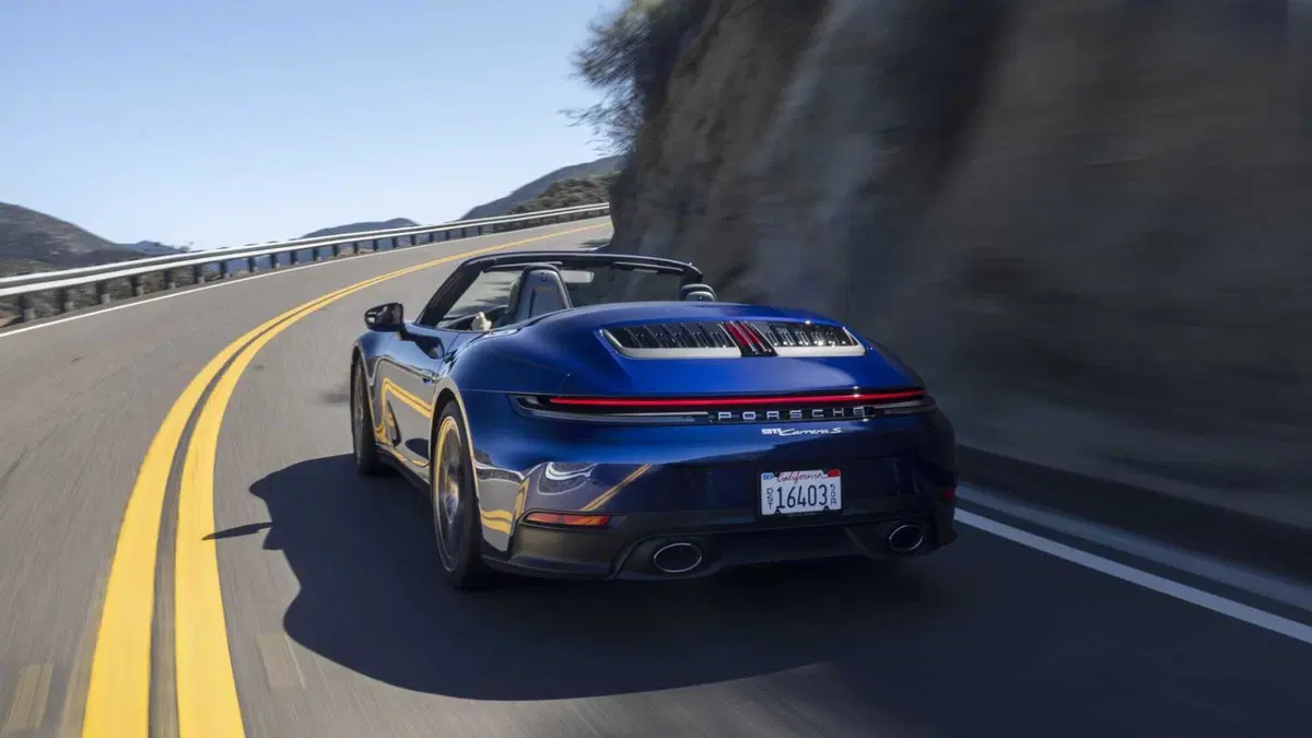 Porsche 911 Cabrio 3.0 Carrera S 480cv auto (7)