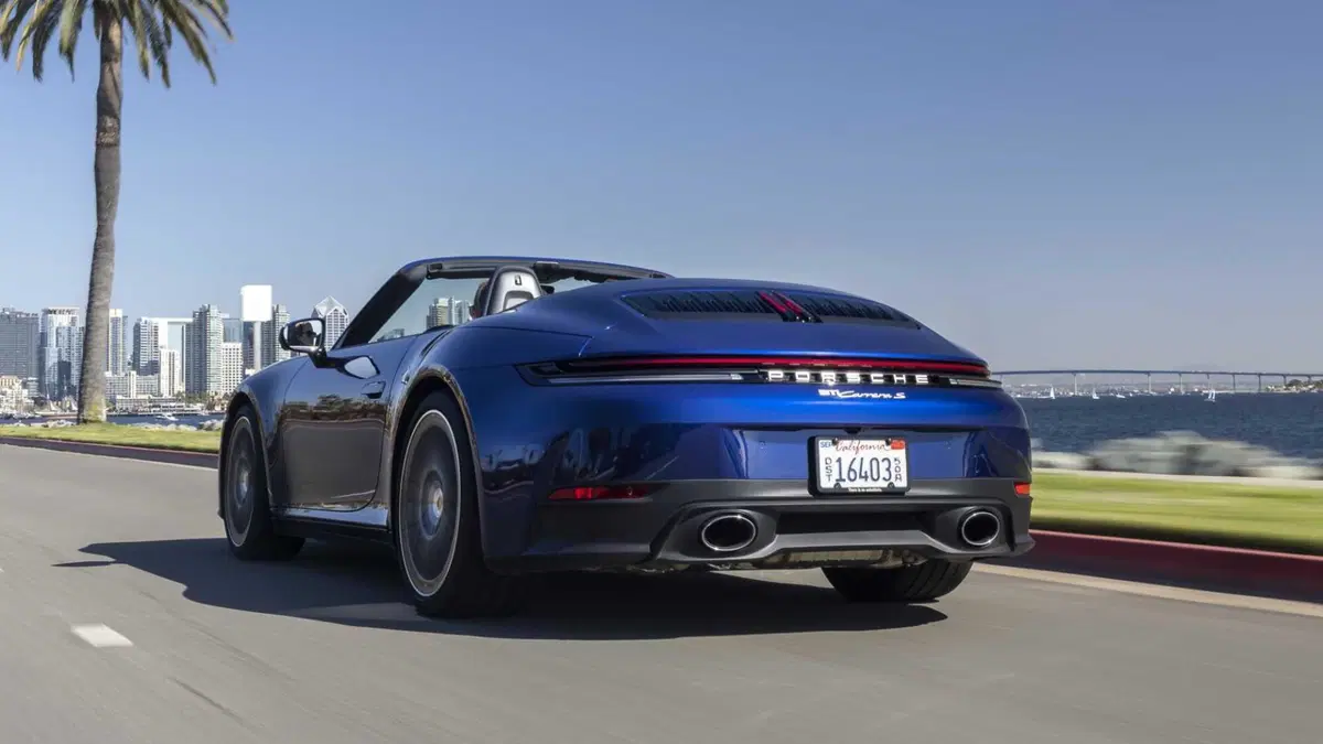 Porsche 911 Cabrio 3.0 Carrera S 480cv auto (8)