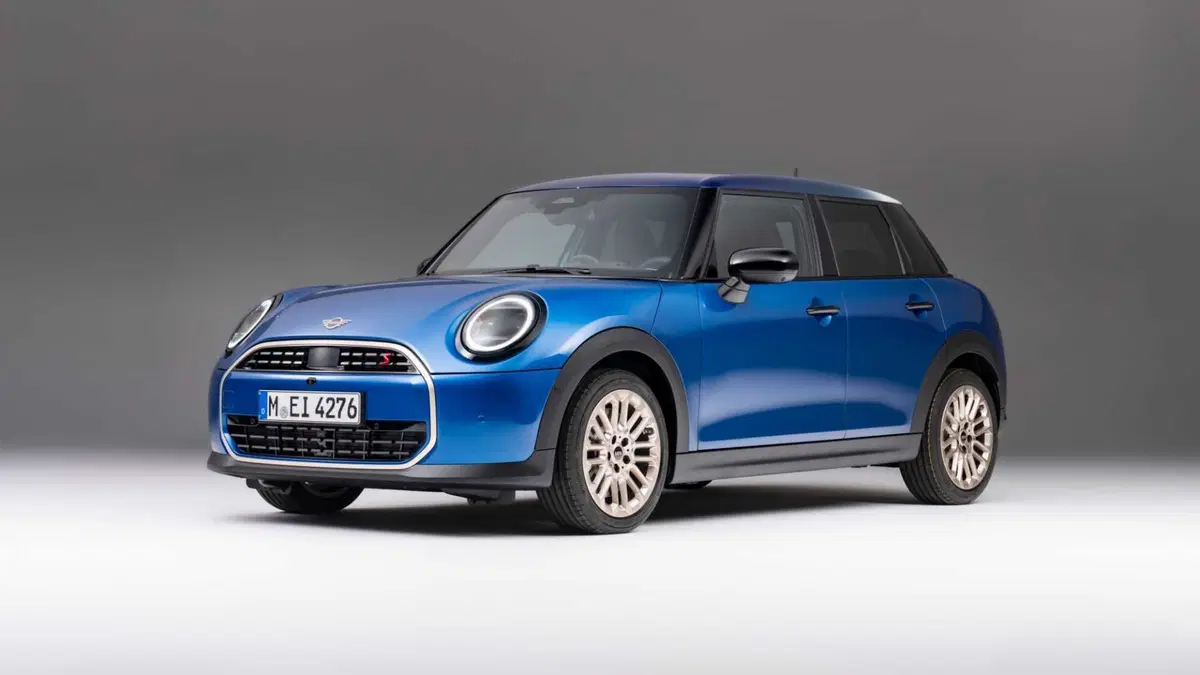 MINI Mini 5p 2.0 S Favoured auto