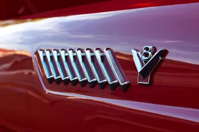 Buongiorno V8, il motore che deve sempre morire per mille motivi ma poi torna