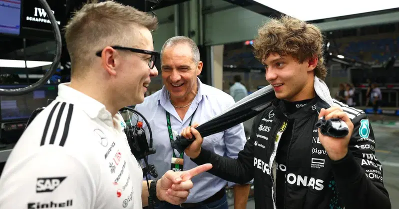F1. Qualifiche GP Bahrain, nonostante la penalit&agrave; Kimi Antonelli sorride: "Complicato sfidare le McLaren, ma con Ferrari &egrave; un altro discorso"
