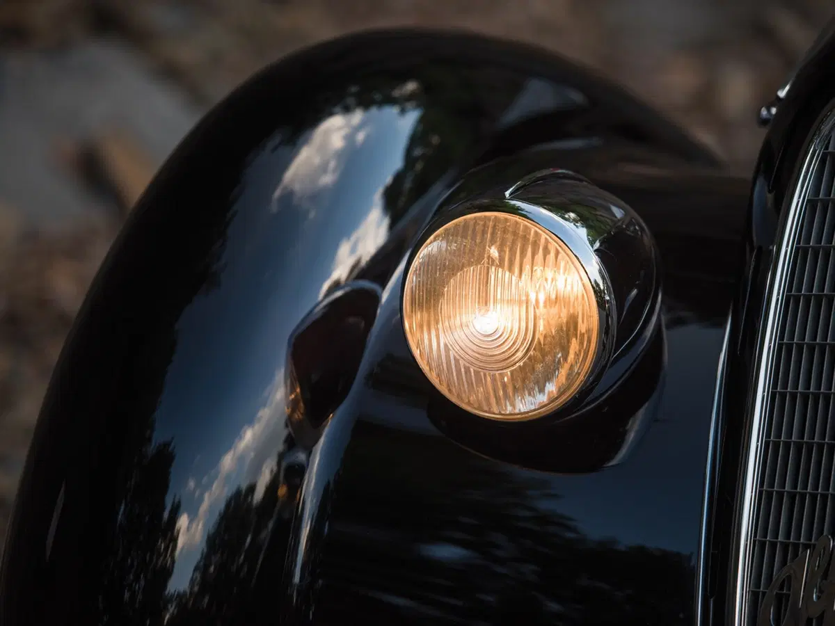 Alfa Romeo 8C 2900B, la spider del 1939 all'asta (7)