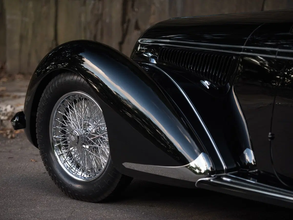 Alfa Romeo 8C 2900B, la spider del 1939 all'asta (14)