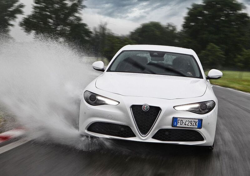 Alfa Romeo Giulia, ora con il nuovo 2.0 Turbo benzina da 200 CV