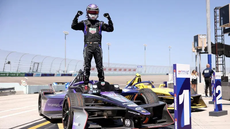 Formula E. Una gara pazza all'E-Prix di Miami 2025 che ha visto prima trionfare (e poi penalizzare) Nato. Vittoria ereditata da Wehrlein