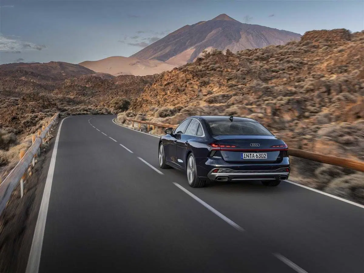 Audi A6 2025: la berlina "business class", ecco le caratteristiche, i motori e le opzioni (2)