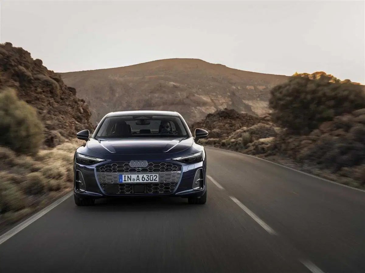 Audi A6 2025: la berlina "business class", ecco le caratteristiche, i motori e le opzioni (3)