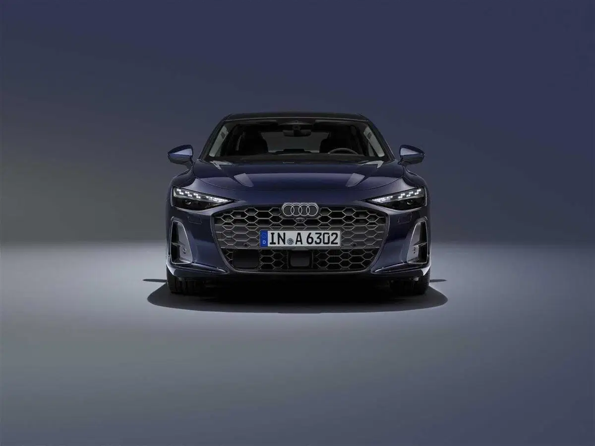 Audi A6 2025: la berlina "business class", ecco le caratteristiche, i motori e le opzioni (7)