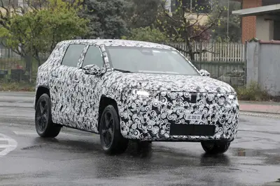 Nuova Jeep Compass: tutta elettrica in Europa, ancora termica altrove [Foto Spia]