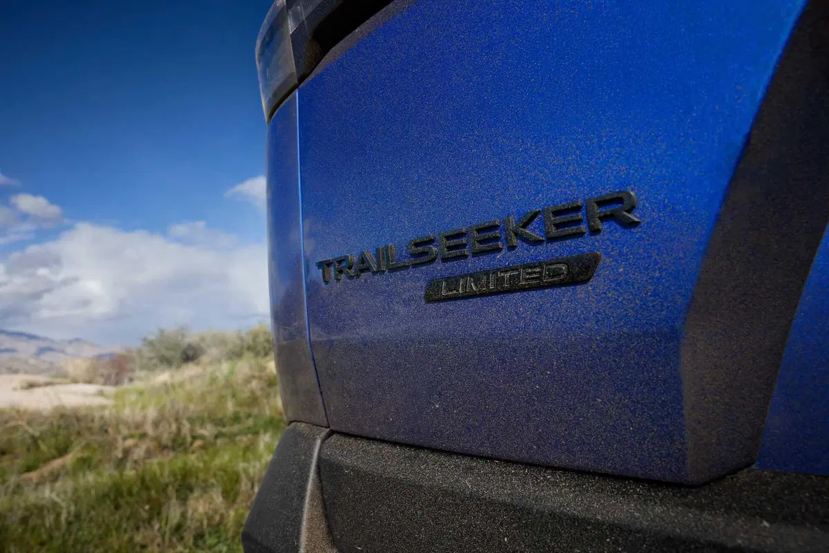 Subaru: arriva la nuova Trailseeker EV e la Solterra 2025 (9)