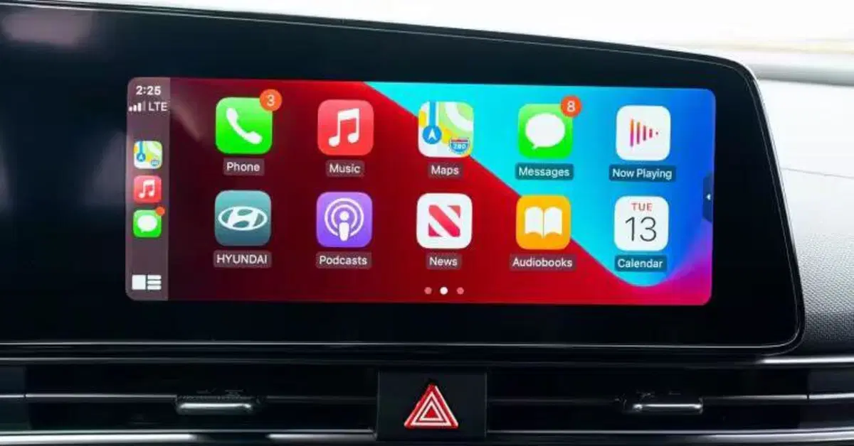 iOS 18.4.1 risolve i problemi di CarPlay: Apple vuole tornare davanti ad Android Auto