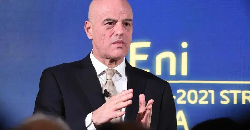 La Germania ha imposto le elettriche ma va a carbone: l'AD dell'ENI dice le cose come stanno