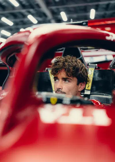 F1. Ferrari, Charles Leclerc assicura: &ldquo;a livello di set-up io e Lewis stiamo convergendo&rdquo;. E Hamilton del secondo stint in Bahrain dice&hellip;
