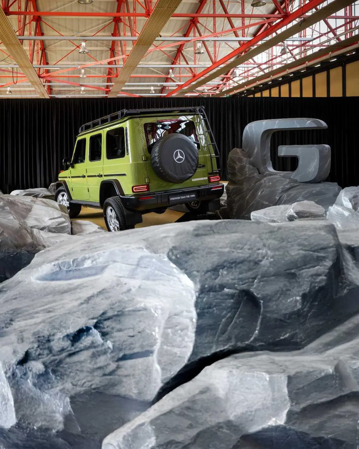 Mercedes Classe G in edizione "anni 80": solo 460 esemplari (7)