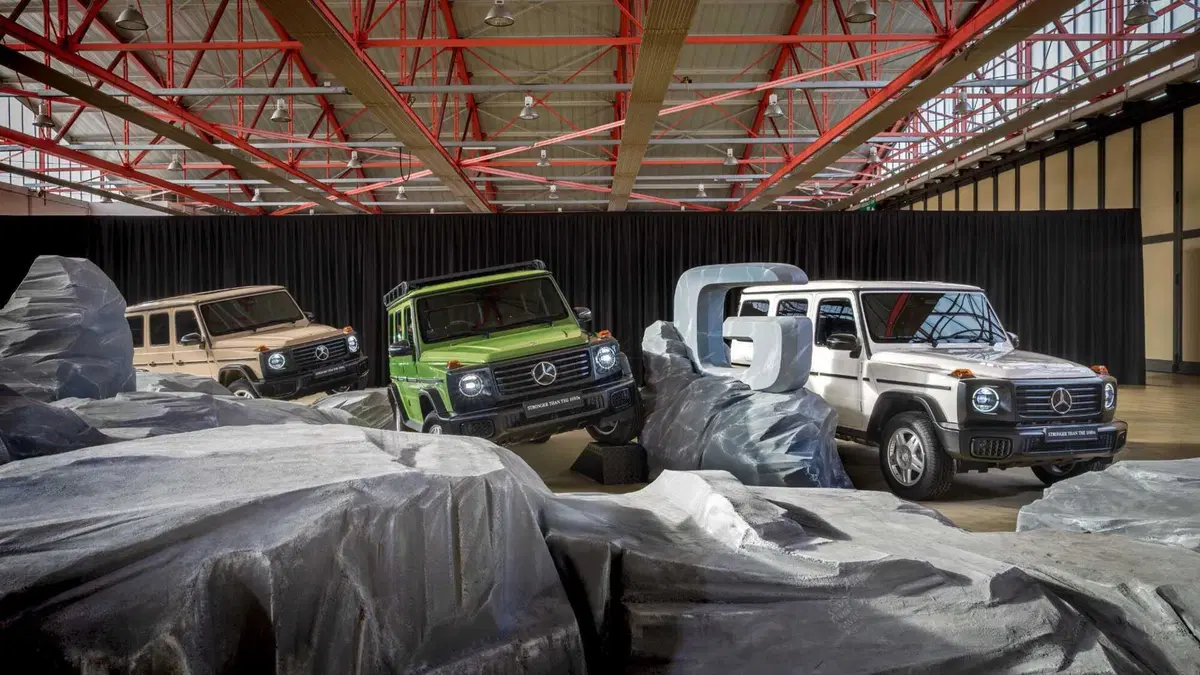 Mercedes Classe G in edizione "anni 80": solo 460 esemplari (15)