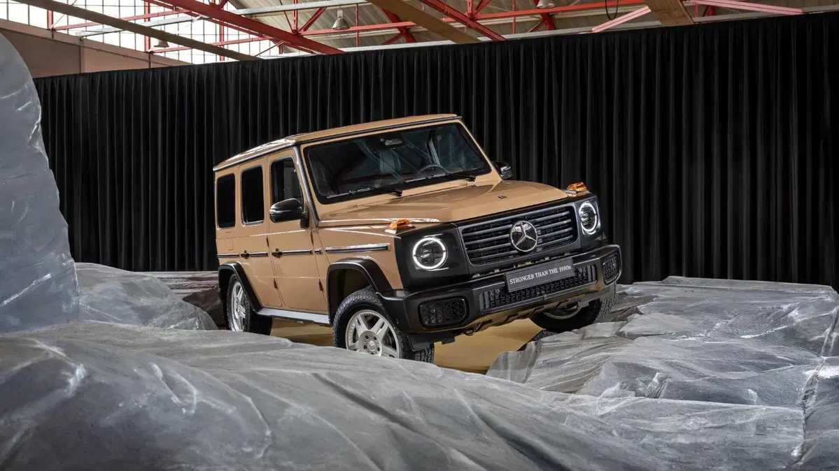 Mercedes Classe G in edizione "anni 80": solo 460 esemplari (16)