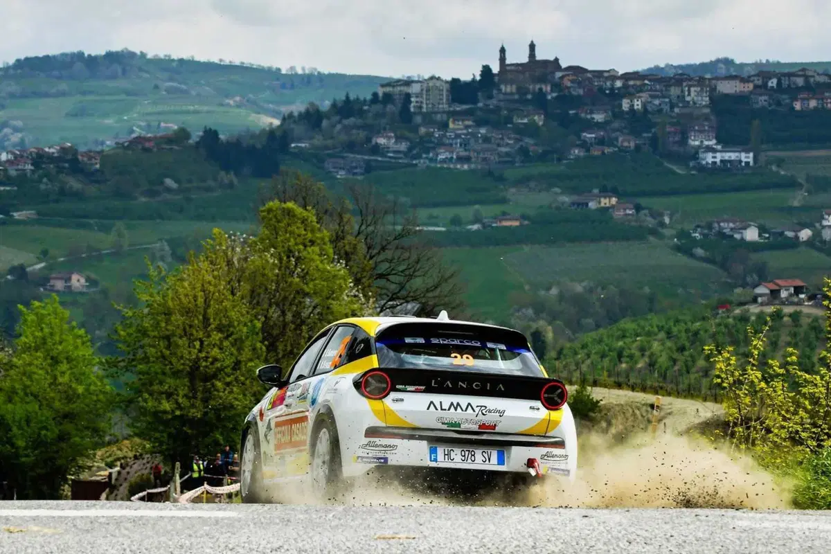 Rally. Il Ritorno di Lancia. Miki confessa: impennavo con il Ciao! [VIDEO] (22)