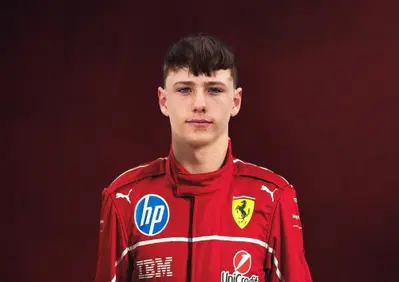 F1. Un pilota italiano si unisce alla Ferrari: ecco chi è il giovane talento della FDA 