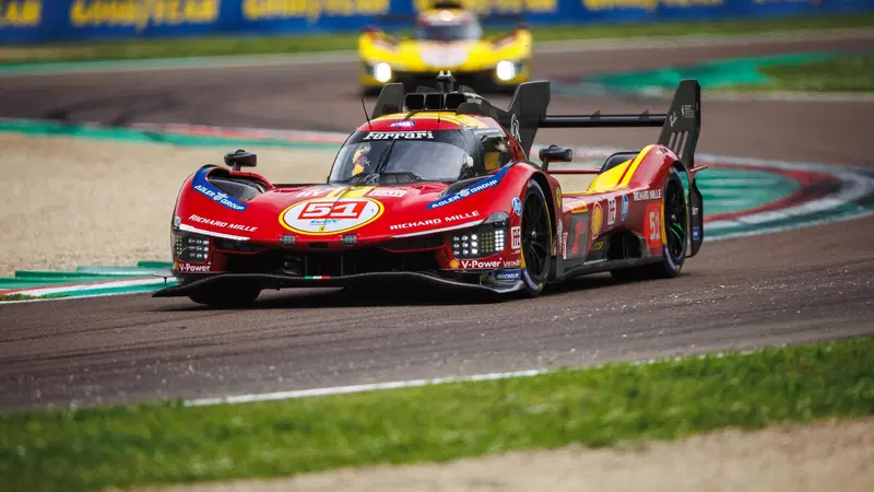 WEC Imola 2025: Trionfo Ferrari alla 6 Ore di Pasqua, Pera vince in LMGT3 davanti a Valentino Rossi