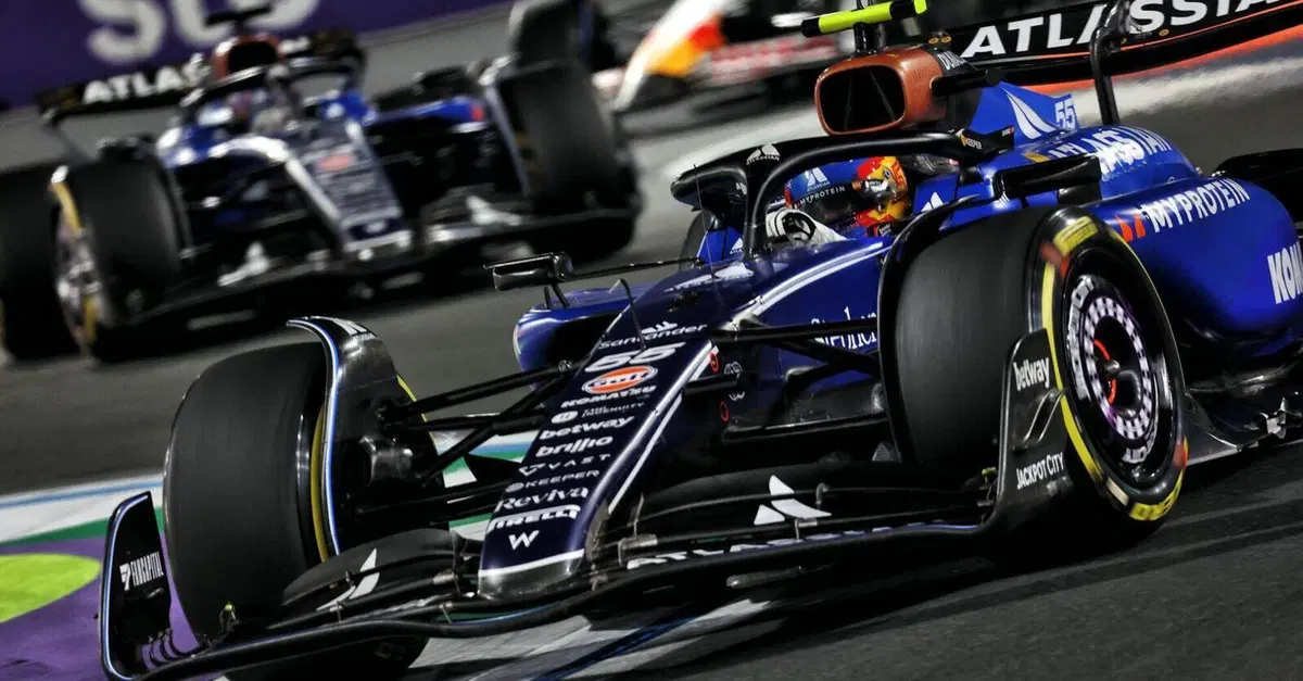 F1. GP Arabia Saudita, Sainz: "A differenza degli altri che hanno cambiato team, ho trovato subito la mia confort zone grazie ad Albon"