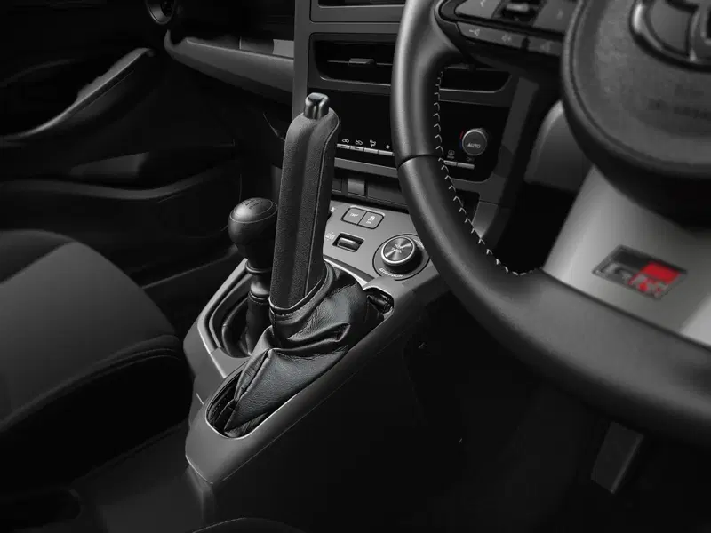 Cambio verticale GR Yaris