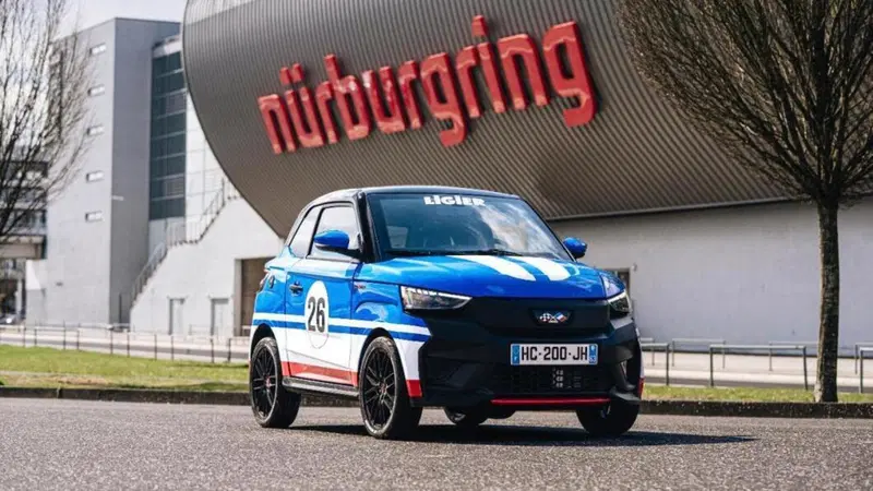 Ha impiegato 19 minuti 53 secondi per il giro del N&uuml;rburgring