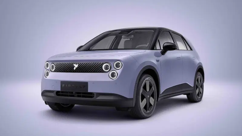 NIO presenta Firefly: la city car elettrica premium arriva ufficialmente in Europa