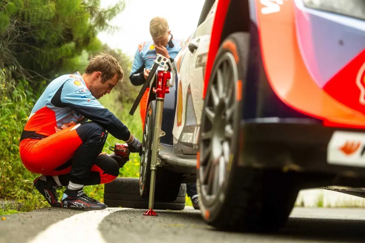 WRC25 Islas Canarias D2. Kalle Rovanpera Killer, Toyota armi letali [VIDEO] (6)