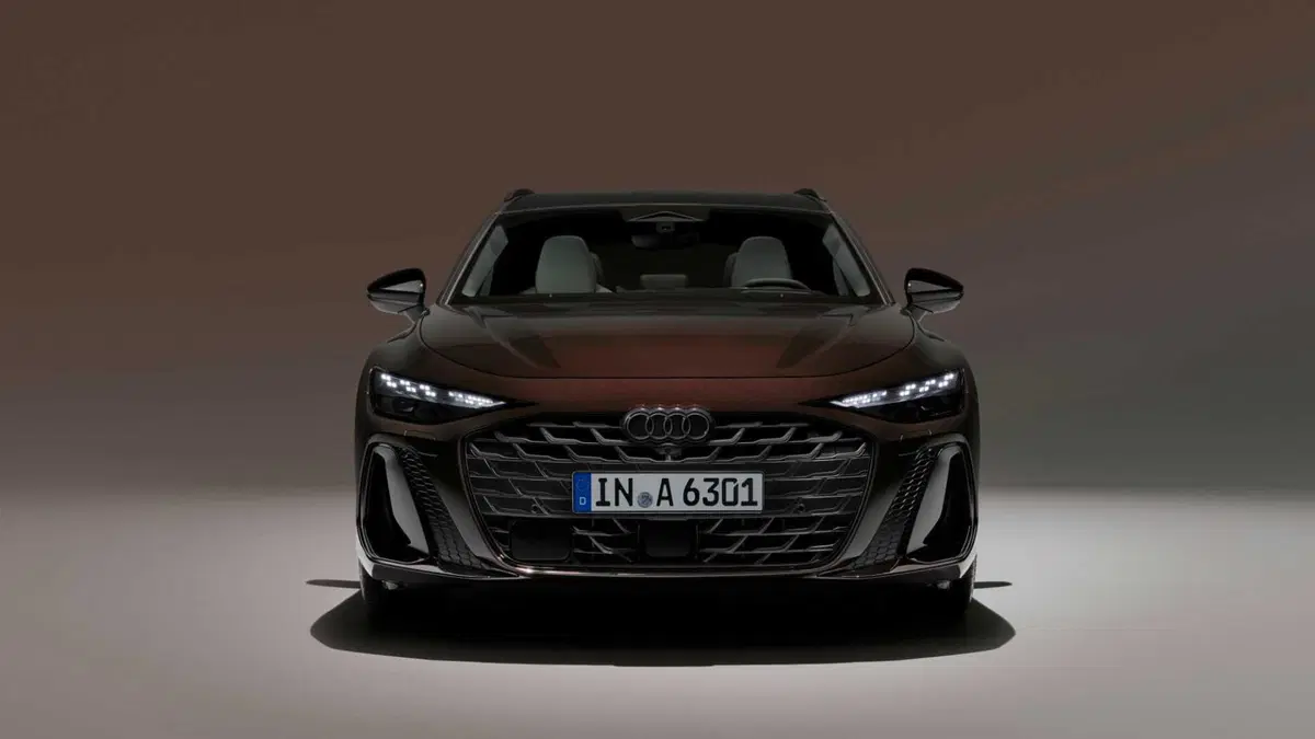 Audi A6 Avant (2025-->>) (2)