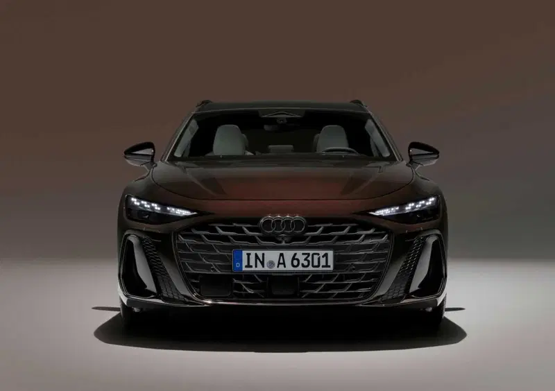 Audi A6 Avant (2025-->>) (2)