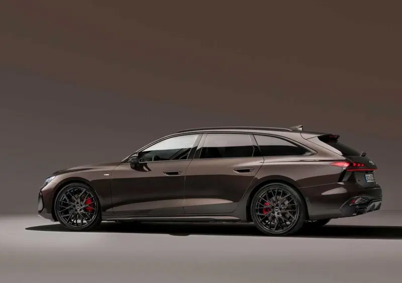 Audi A6 Avant (2025-->>) (7)
