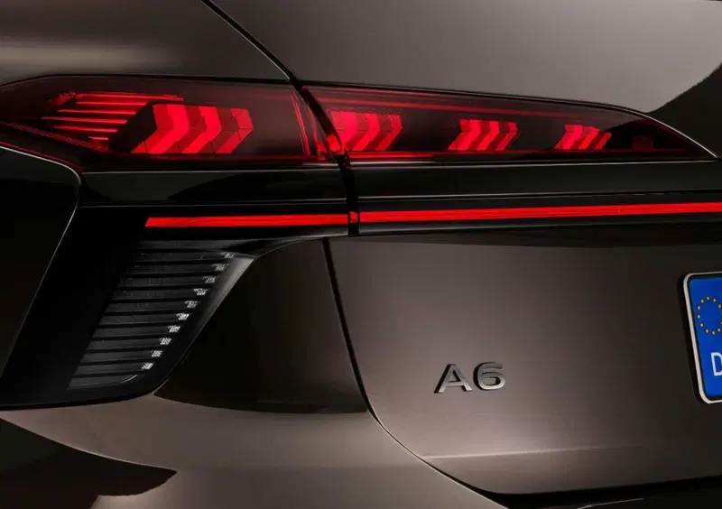 Audi A6 Avant (2025-->>) (17)