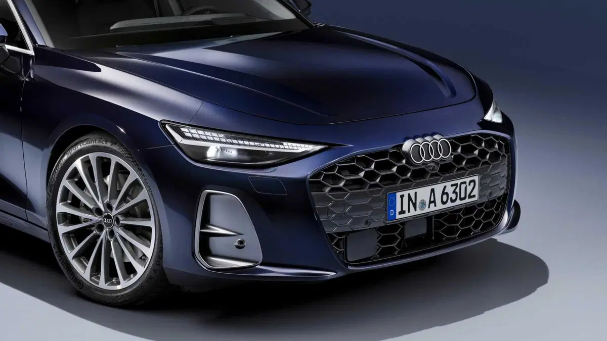 Audi A6 (2025-->>) (11)