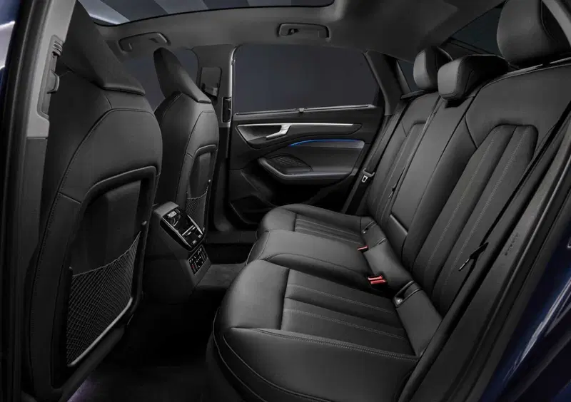 Audi A6 (7)