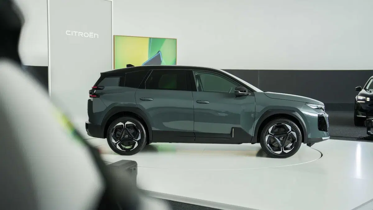 Citroen C5 Aircross 2025: una lounge su ruote per famiglie [VIDEO] (19)