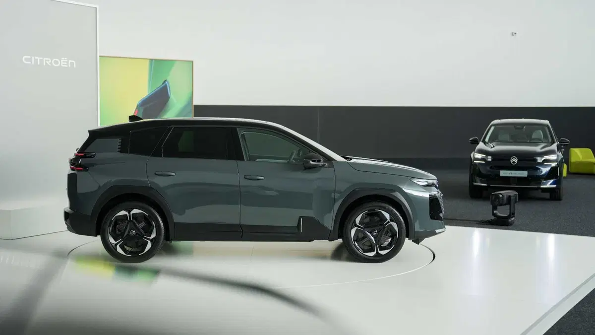 Citroen C5 Aircross 2025: una lounge su ruote per famiglie [VIDEO] (20)