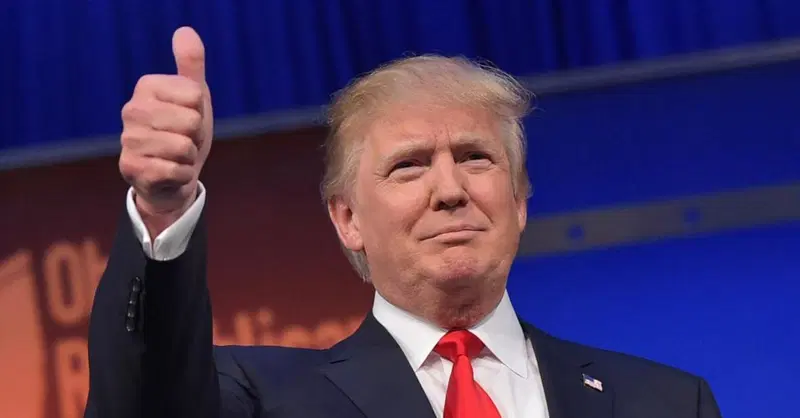 Donald Trump: per i dazi ci sar&agrave; pi&ugrave; tempo, i danni resteranno ma non saranno "cumulativi"