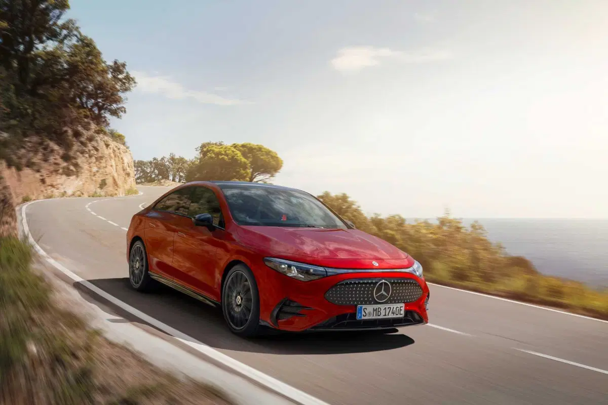Nuova Mercedes CLA: arriva in Italia, prezzi e allestimenti (9)