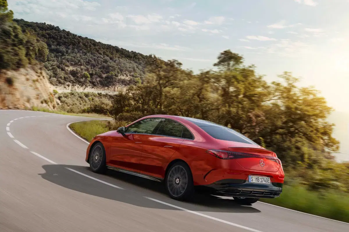 Nuova Mercedes CLA: arriva in Italia, prezzi e allestimenti (10)