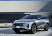 Omoda 9: il nuovo SUV ibrido plug-in da 1.100 km di autonomia è ordinabile in Italia