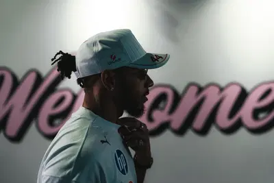 F1. GP Miami, Hamilton: "Sto lavorando sodo per adattarmi a questa Ferrari. Far&ograve; di tutto per accorciare i tempi"